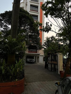 2 BHK Apartment – Exterior View View at Dejavu Apartment, Bandra West - for Rent