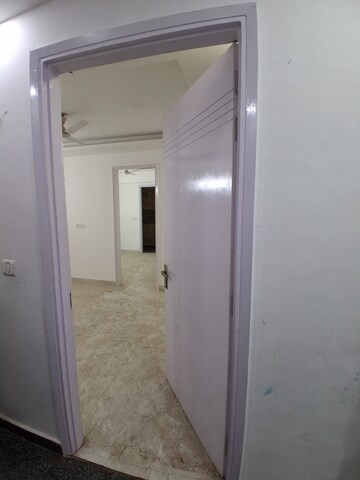 2 BHK Apartment For Sale in Nidhi Exclusive Floors, Mehrauli