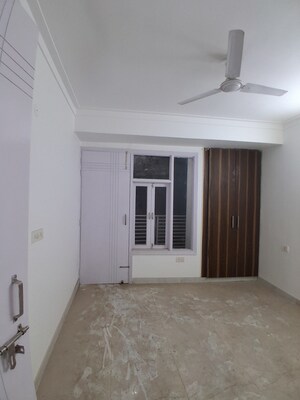 Furnished Amenities in 2 BHK Apartment at Nidhi Exclusive Floors, Mehrauli – for Sale