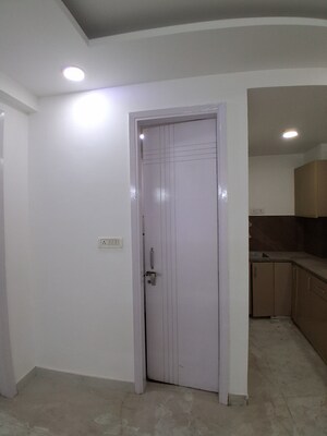 Furnished Amenities in 2 BHK Apartment at Nidhi Exclusive Floors, Mehrauli – for Sale