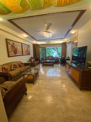 3 BHK Apartment For Rent in Shantanu Apartment, Bandra West