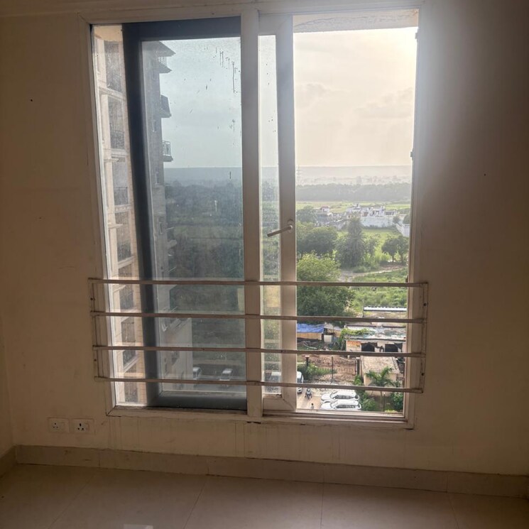 Room, signature-the-serenas 2 Bedroom 614 Sq.Ft. Apartment In Sohna Sector 33 Gurgaon 9630838