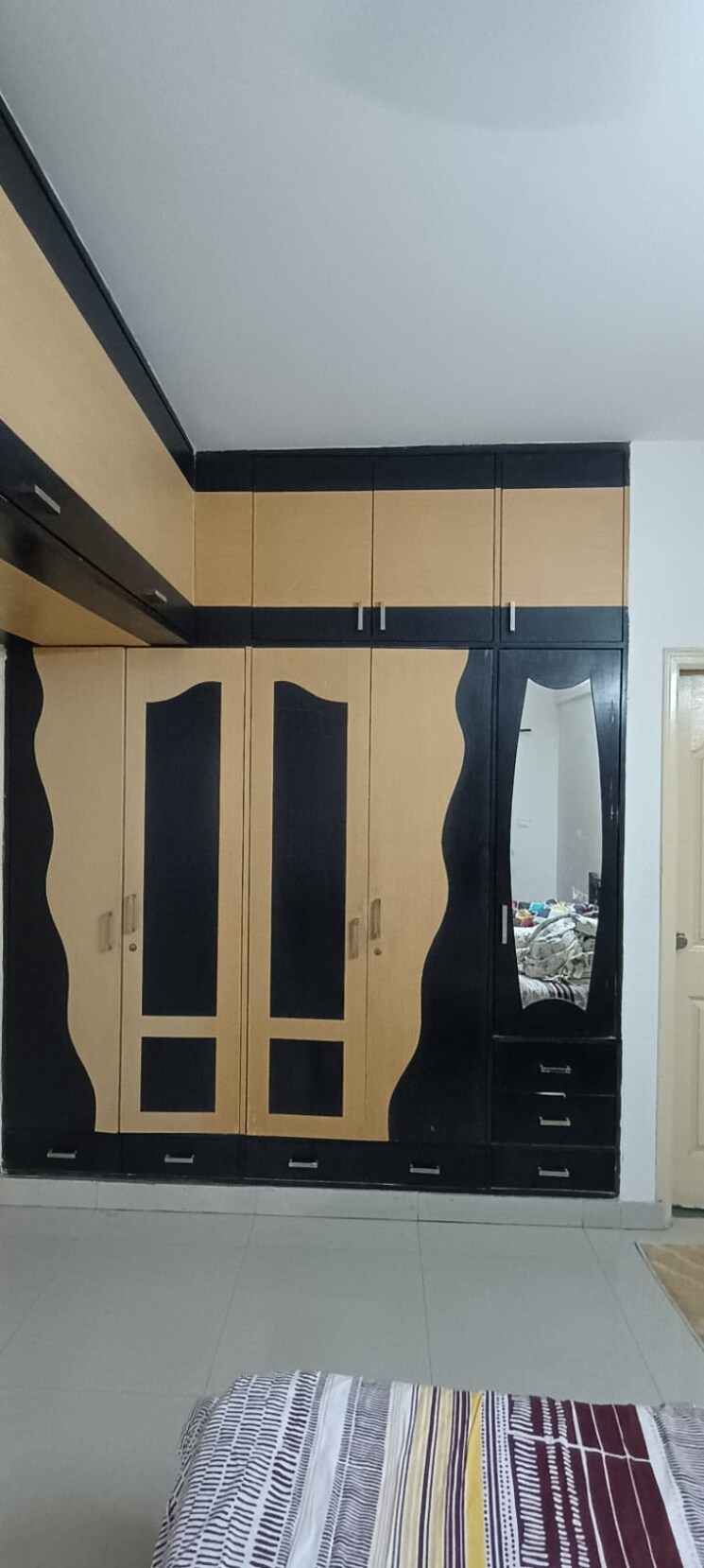 Kitchen, windsor-four-seasons-phase-i 3 Bedroom 1730 Sq.Ft. Apartment In Bannerghatta Road Bangalore 9630582