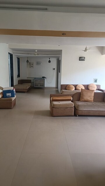 Living Room in 4 BHK Apartment at Sector 5 Kharghar – for Rent