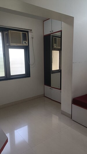 Bedroom in 4 BHK Apartment at Sector 5 Kharghar – for Rent