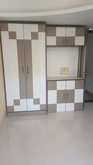 Bedroom in 4 BHK Apartment at Sector 5 Kharghar – for Rent