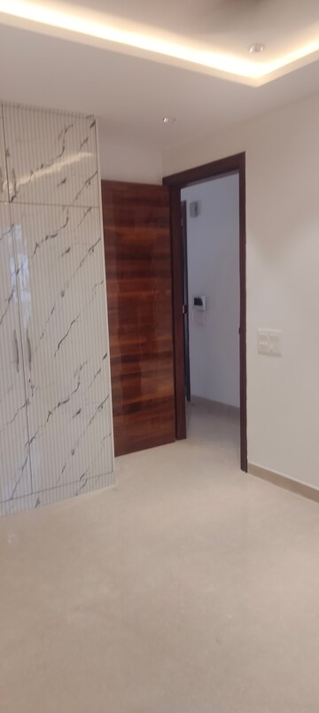 3 BHK Builder Floor For Rent in Janakpuri