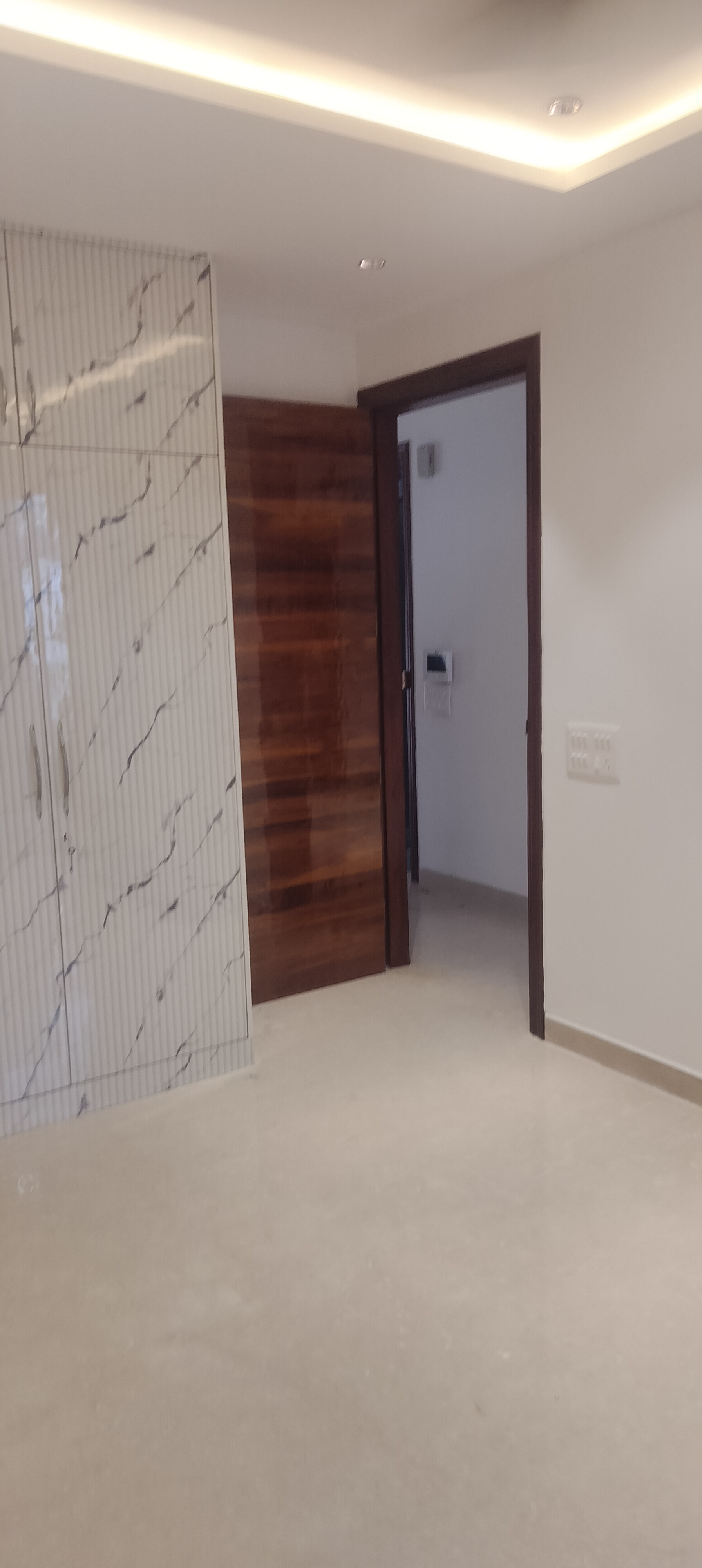 3 BHK Builder Floor For Rent in Janakpuri