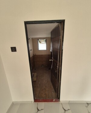 Furnished Amenities in 2 BHK Apartment at Kalyan West – for Sale