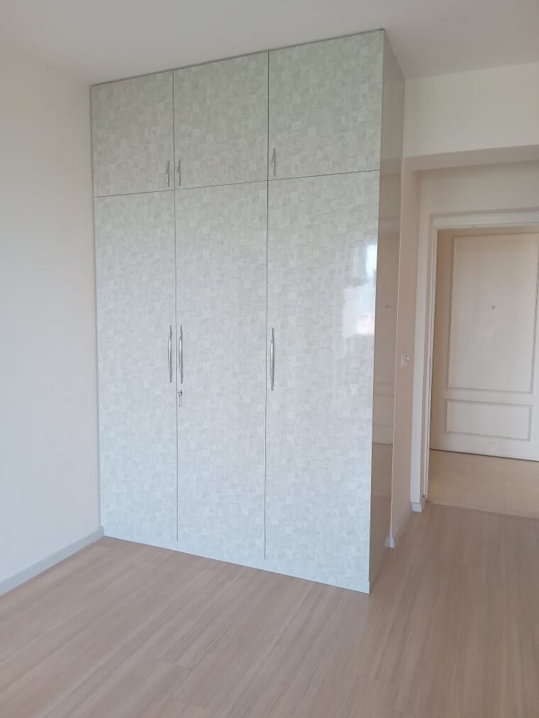 Room, dlf-the-skycourt 3 Bedroom 1931 Sq.Ft. Apartment In Sector 86 Gurgaon 9630967