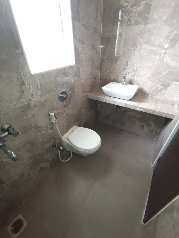 Bathroom, mehta-amrut-pearl 1 Bedroom 550 Sq.Ft. Apartment In Kalyan West Thane 9630937