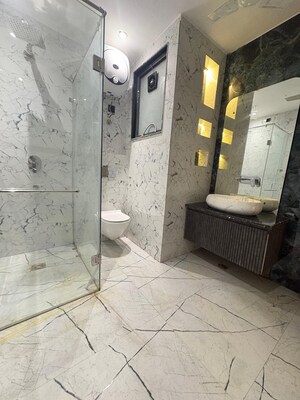 Bathroom in 4 BHK Apartment at Unitech South City 1, South City 1 – for Sale