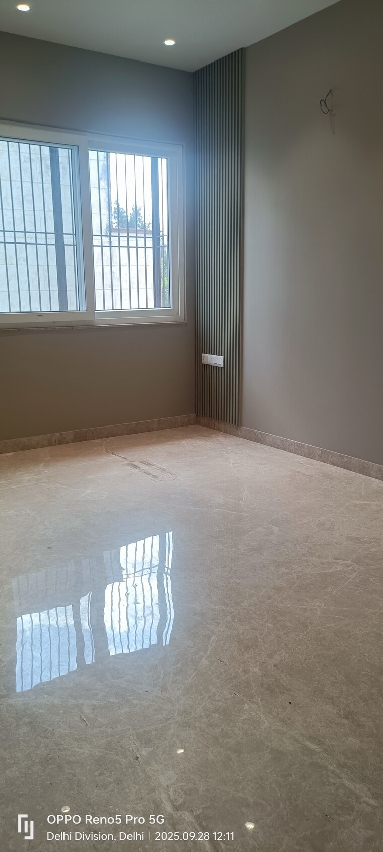 Room, janakpuri 3 Bedroom 1350 Sq.Ft. Builder Floor In Janakpuri Delhi 9631008