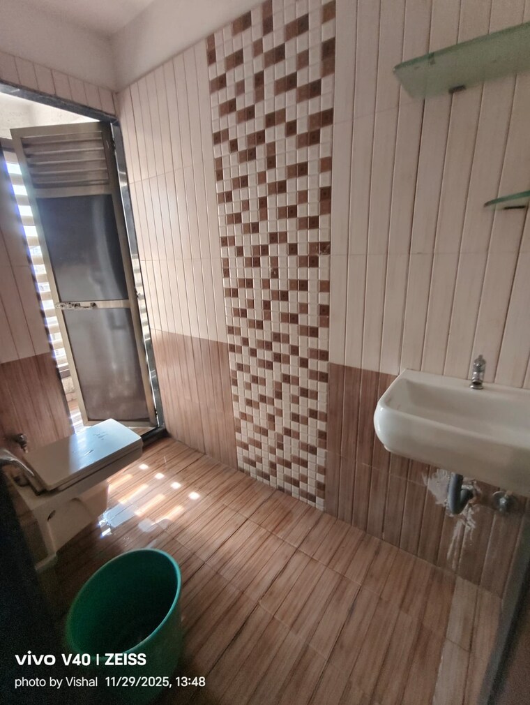 Bathroom, shree-vrushti 2 Bedroom 650 Sq.Ft. Apartment In Ghodbunder Road Thane 9631027