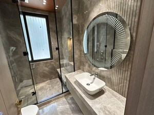 Bathroom in 4 BHK Builder Floor at Safdarjung Enclave – for Sale