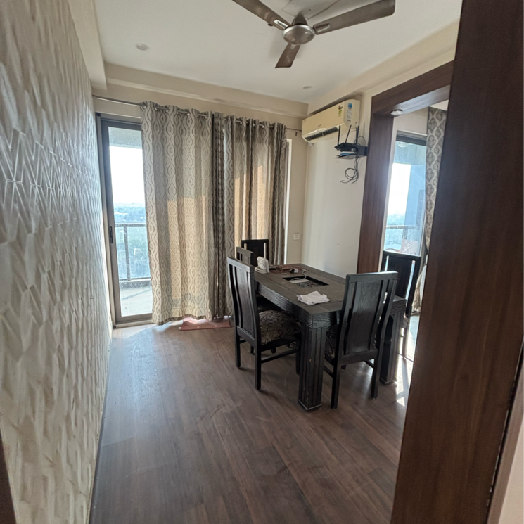 Room, paras-dews 3 Bedroom 1900 Sq.Ft. Apartment In Panwala Khusropur Gurgaon 9631067