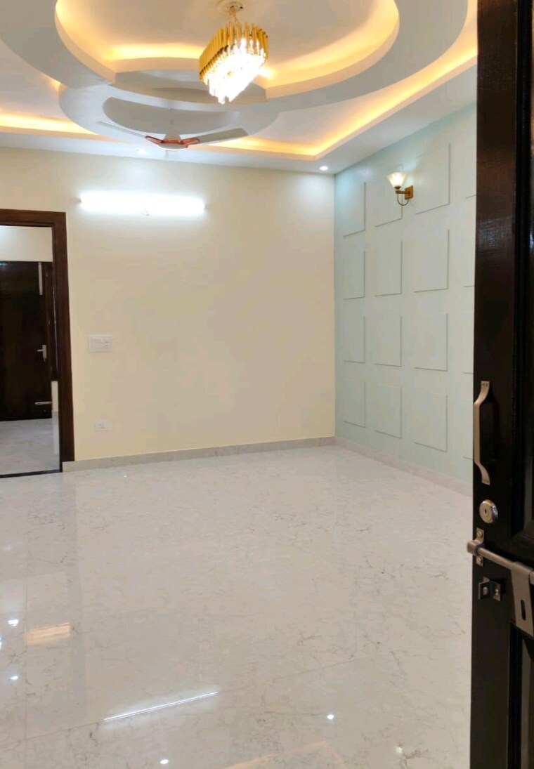 Room, sahastradhara road 4 Bedroom 2650 Sq.Ft. Independent House In Sahastradhara Road Dehradun 9631090