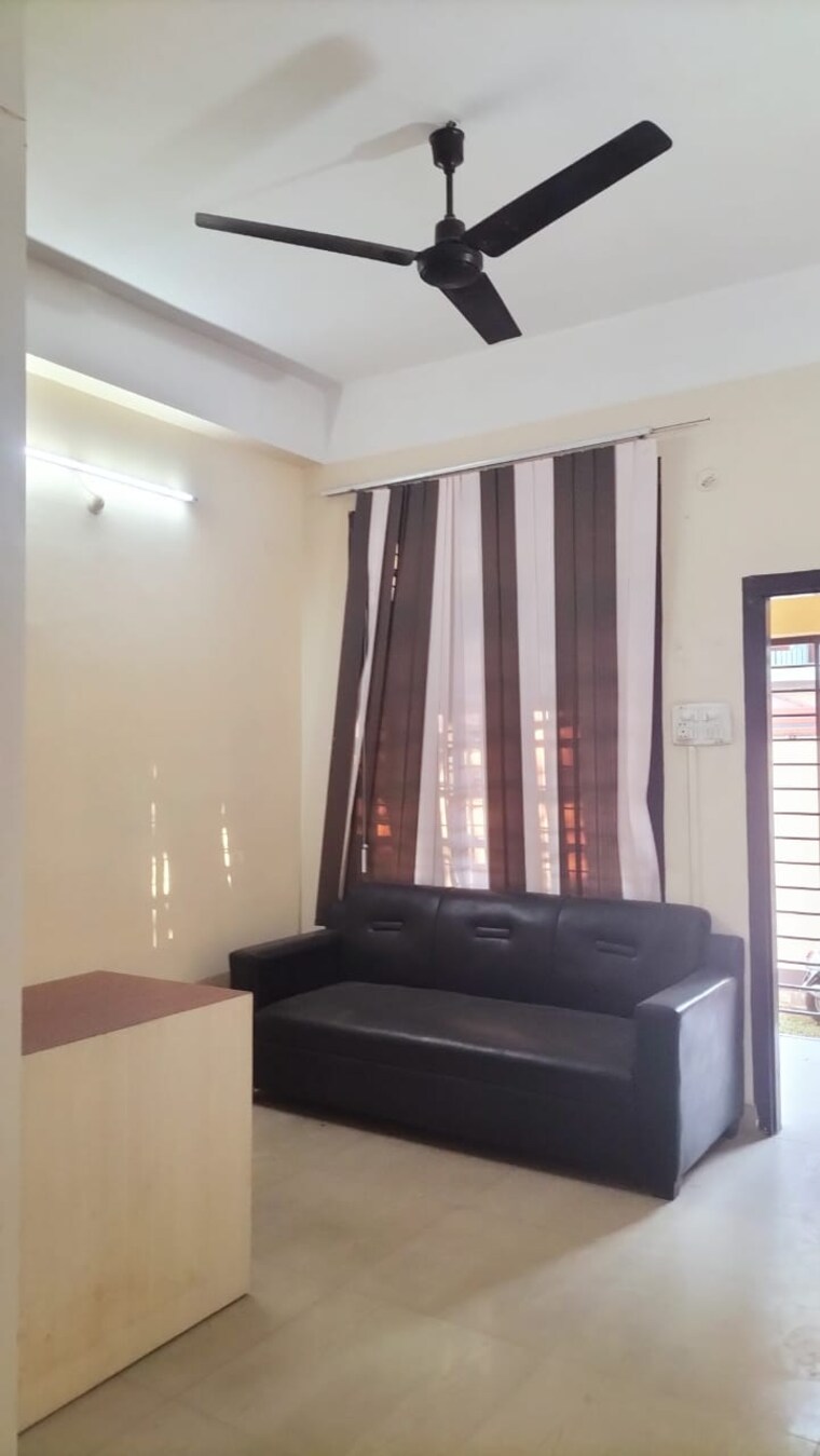 Living Room, zoo road 2 Bedroom 1200 Sq.Ft. Villa In Zoo Road Guwahati 9631102