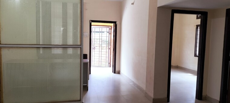 Room, zoo road 2 Bedroom 1200 Sq.Ft. Villa In Zoo Road Guwahati 9631102