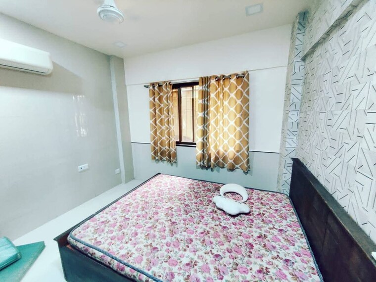 Bedroom, andheri east 1 RK 260 Sq.Ft. Apartment In Andheri East Mumbai 9631117