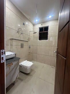 3 BHK Builder Floor For Sale in Puri Kohinoor