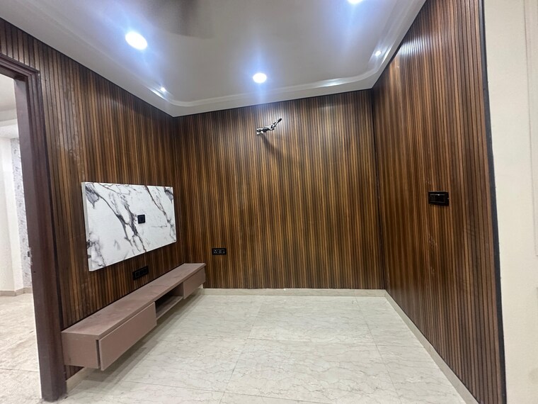 Room, puri-kohinoor 3 Bedroom 1100 Sq.Ft. Builder Floor In Sector 89 Faridabad 9631125