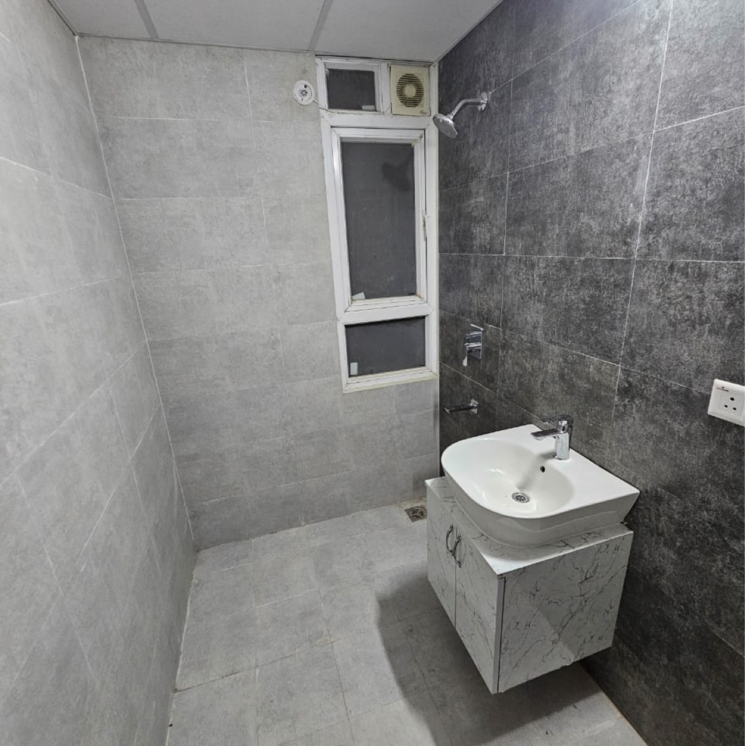 Bathroom, hero-homes-gurgaon 3 Bedroom 1689 Sq.Ft. Apartment In Sector 104 Gurgaon 9631129