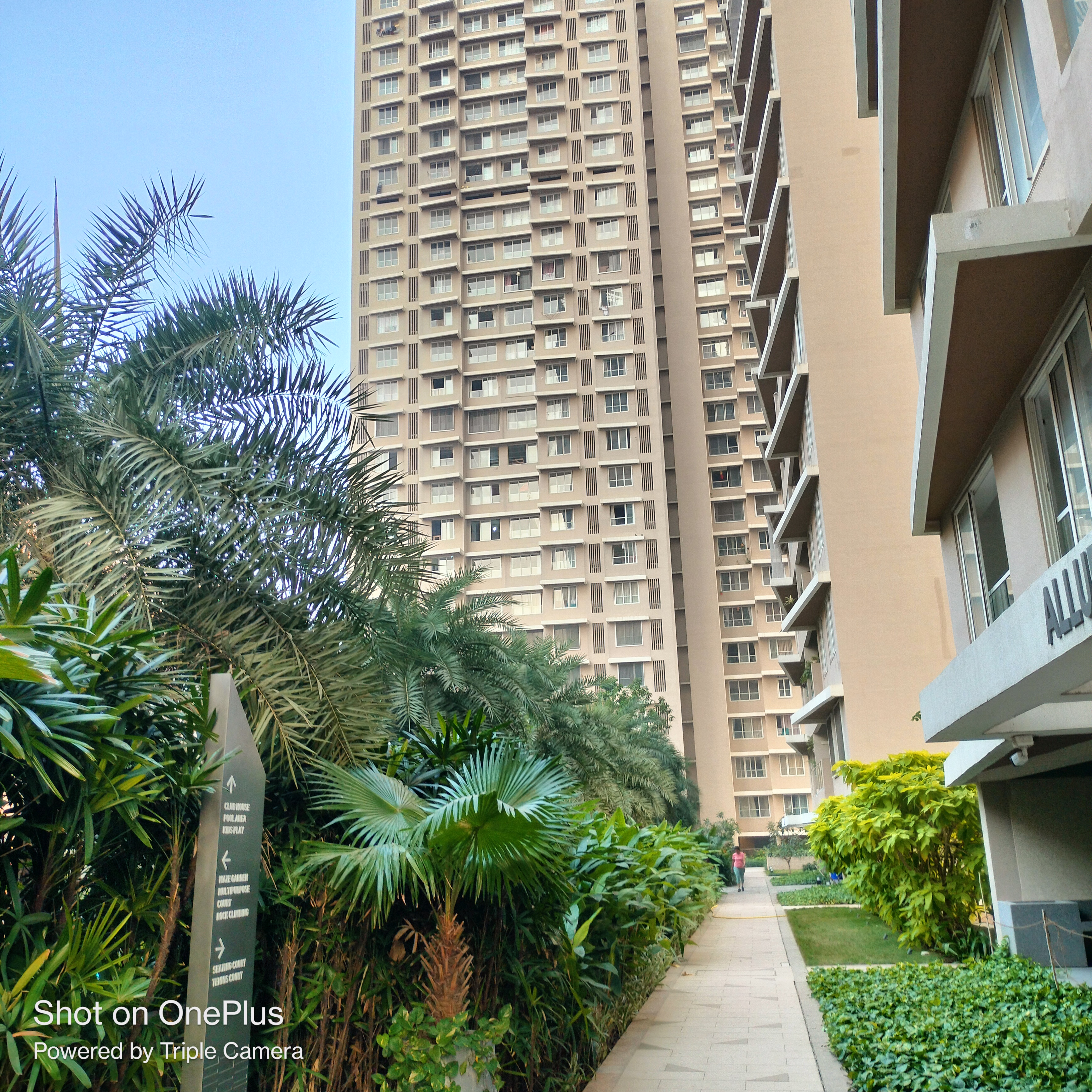 2 BHK + Extra Room Apartment For Rent in Kalpataru Radiance