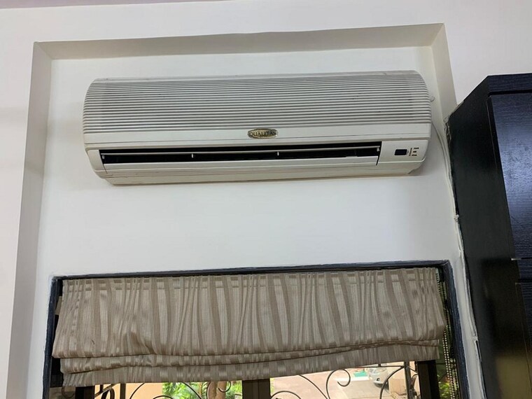 undefined, bandra west 1 Bedroom 500 Sq.Ft. Apartment In Bandra West Mumbai 9631075