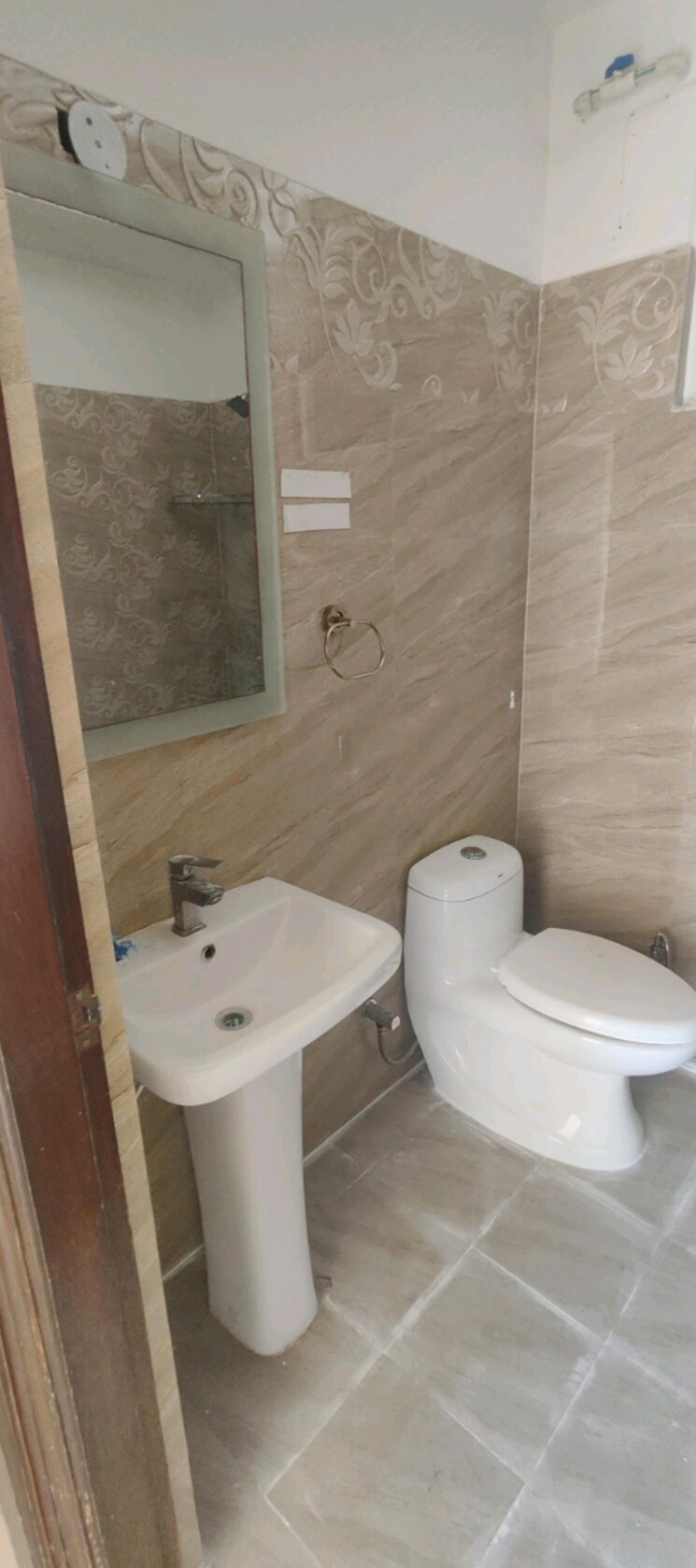 Bathroom, sahastradhara road 3 Bedroom 1470 Sq.Ft. Builder Floor In Sahastradhara Road Dehradun 9631183