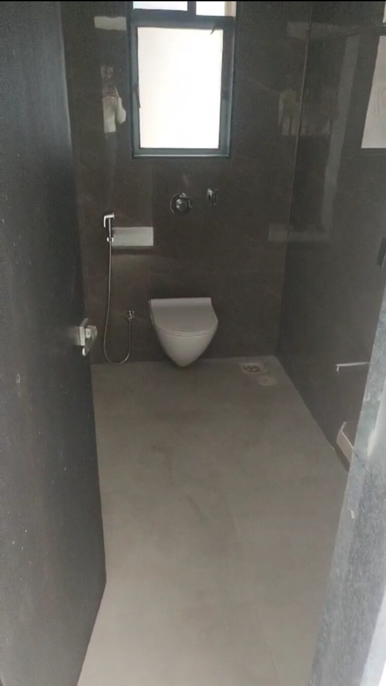 Bathroom, vaishno-sky 3 Bedroom 1110 Sq.Ft. Apartment In Malad East Mumbai 9631233