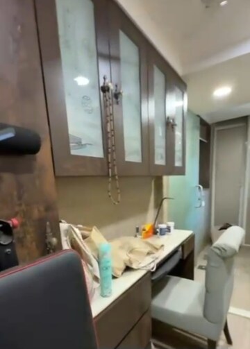 Study Room in 3 BHK Apartment at Hiranandani Meadows, Manpada – for Sale