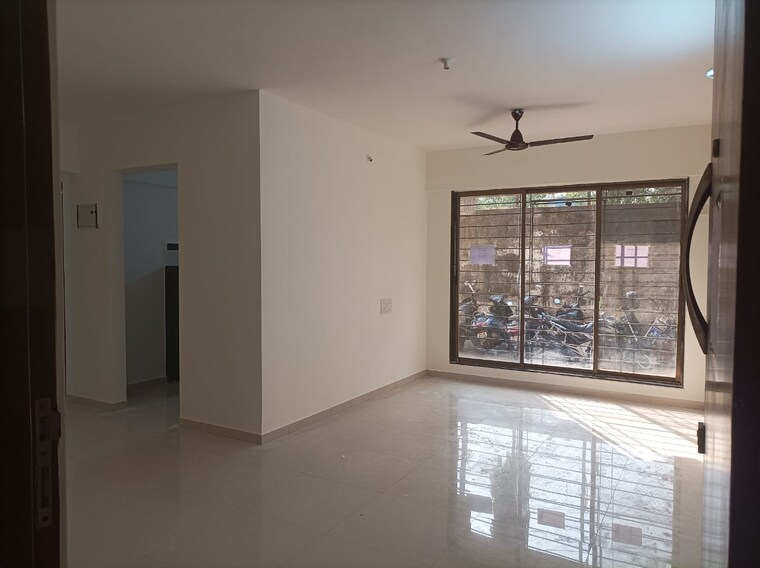 Room, kurla east 2 Bedroom 556 Sq.Ft. Apartment In Kurla East Mumbai 9631232
