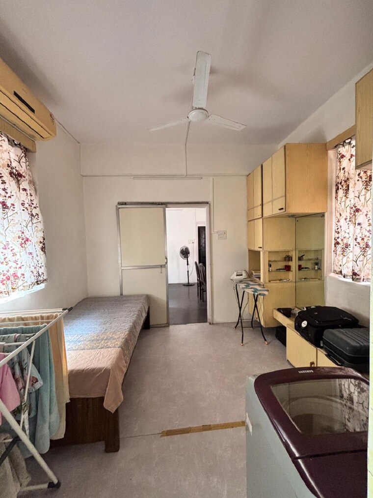 Kitchen, bandra west 1 Bedroom 500 Sq.Ft. Apartment In Bandra West Mumbai 9631202