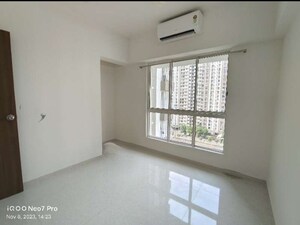 Room in 1 BHK Apartment at Lodha Casa Viva, Majiwada – for Rent
