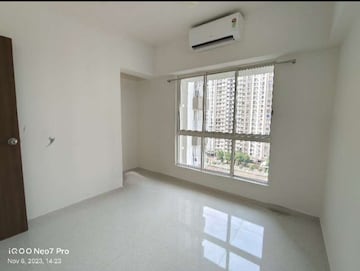 Room in 1 BHK Apartment at Lodha Casa Viva, Majiwada – for Rent