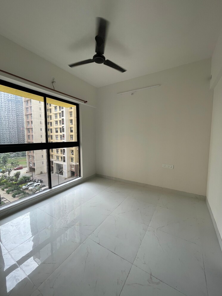 Room, runwal-gardens-phase-i 1.5 Bedroom 535 Sq.Ft. Apartment In Dombivli East Thane 9631263