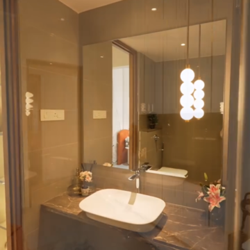 Bathroom in 2 BHK Apartment at Kalpataru Blossoms, Manik Baug – for Sale