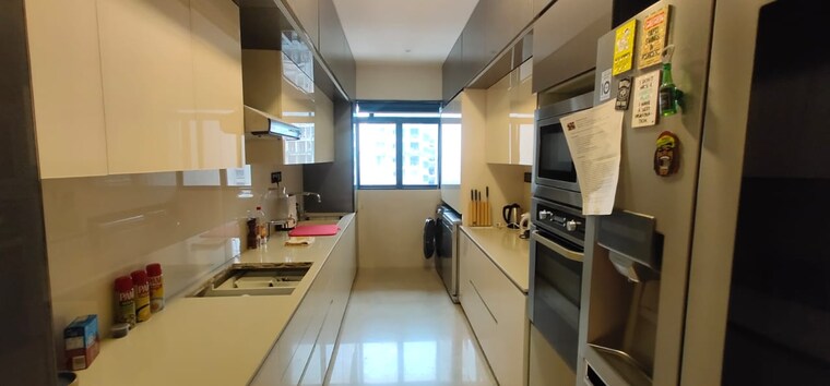 Team Area, ap-valencia-apartment 3 Bedroom 1300 Sq.Ft. Apartment In Santacruz West Mumbai 9631269