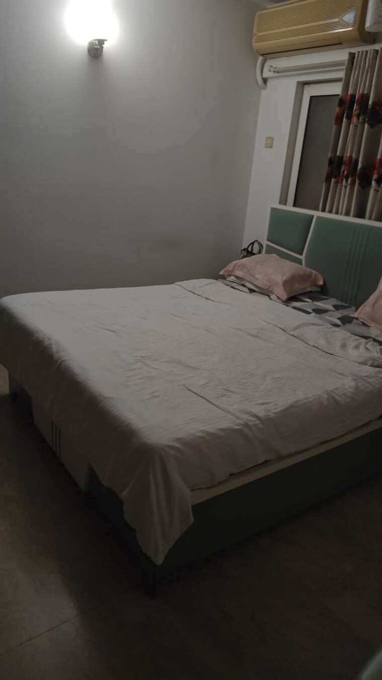 Bedroom, vijay-golden-peak 3 Bedroom 1500 Sq.Ft. Apartment In Khar West Mumbai 9631289