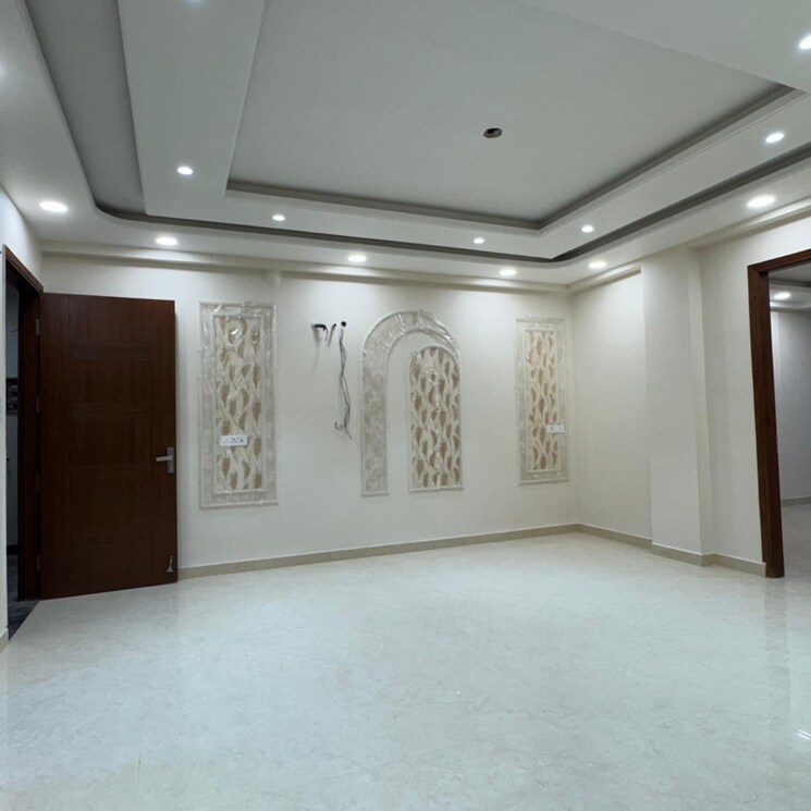 Room, chattarpur 3 Bedroom 1300 Sq.Ft. Builder Floor In Chattarpur Delhi 9631301