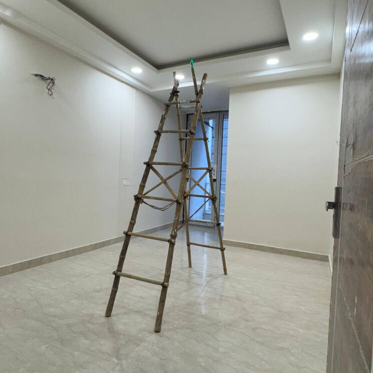 Room, chattarpur 3 Bedroom 1300 Sq.Ft. Builder Floor In Chattarpur Delhi 9631301