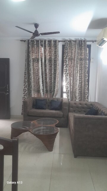 Living Room in 3 BHK Builder Floor at Unitech South City II, Sector 50 – for Rent