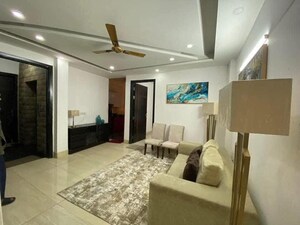 Bedroom in 3 BHK Apartment at Saket – for Rent