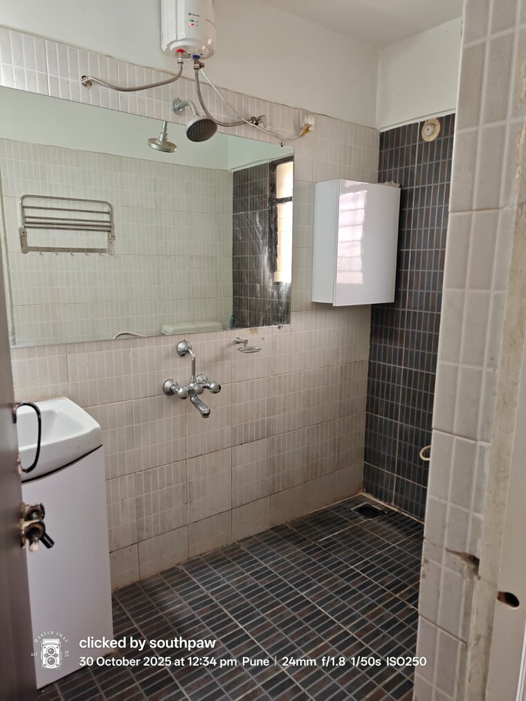 Bathroom, avika-periwinkle 2 Bedroom 553 Sq.Ft. Apartment In Baner Pune 9631345