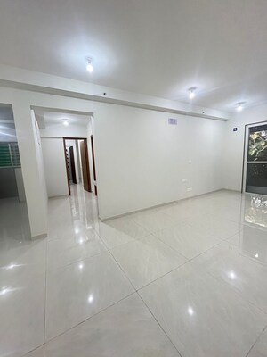 Room in 2 BHK Apartment at Sinhagad Road – for Sale