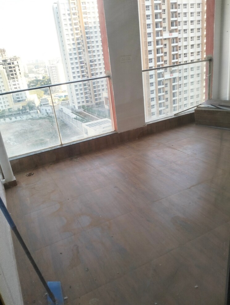 Room, sacred-heart-town 3 Bedroom 1600 Sq.Ft. Apartment In Wanowrie Pune 9631371