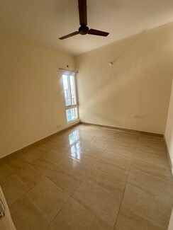 2 BHK Apartment For Sale in Radhey Krishna Casa Green I