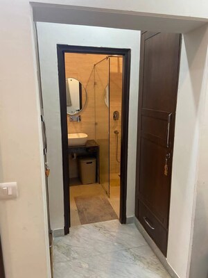  3 BHK Apartment at Freedom Fighters Enclave – for Rent