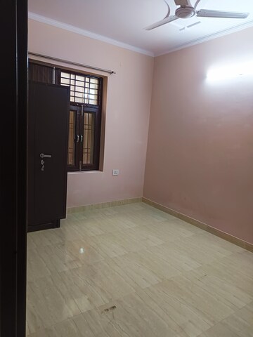 1 BHK Builder Floor For Rent in Saket